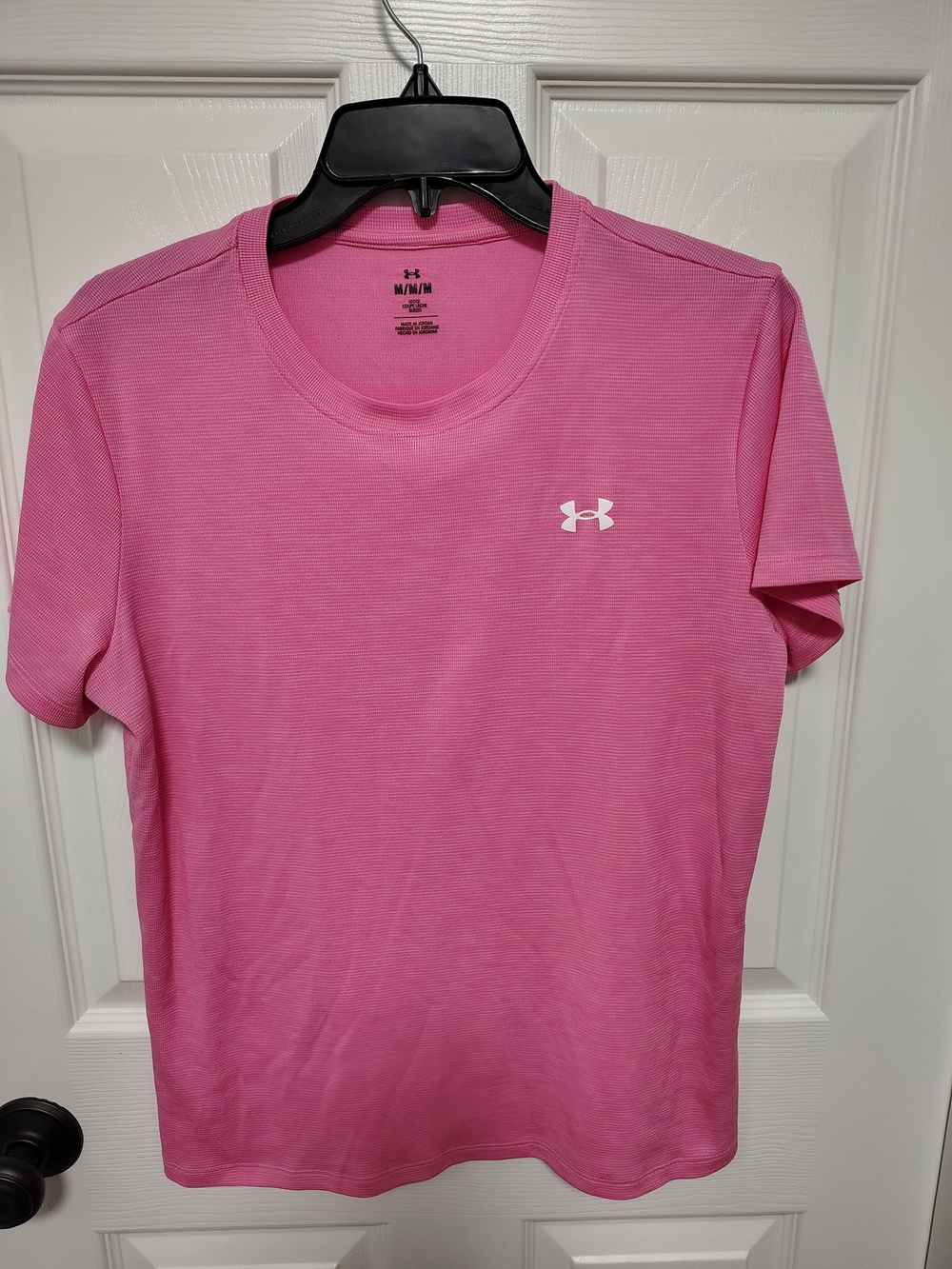 Under Armour Men’s Bright Pink Short Sleeve Athletic Tee